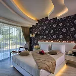 Ξενοδοχείο Ata Park 4*