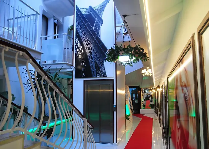Ata Park Hotell