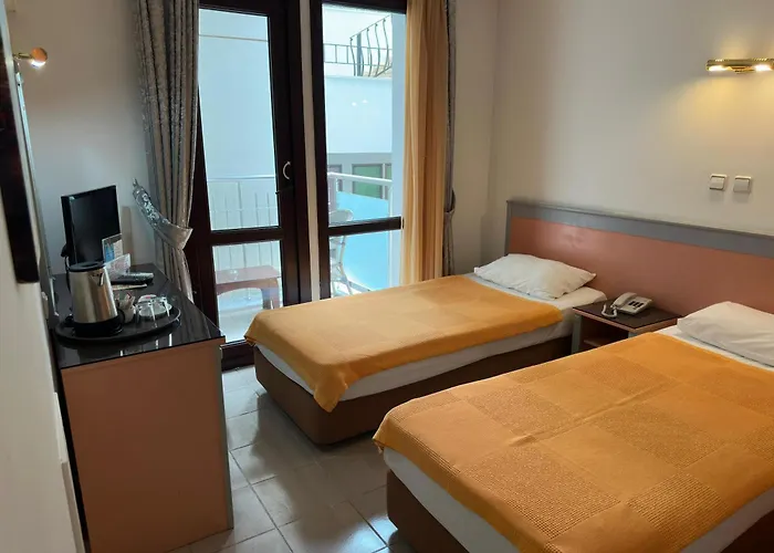 Ata Park Hotel 4*