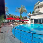 Ξενοδοχείο Ata Park