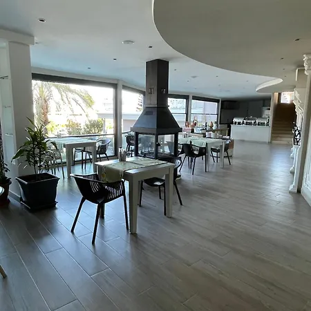 Ata Park Hotell