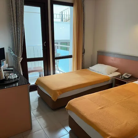 Ata Park Otel 4*