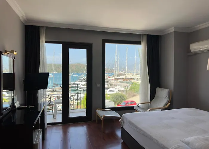 アタ パーク フェティエ