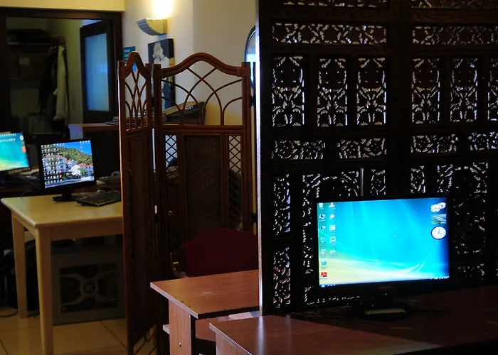 Ata Park Φετιγιέ