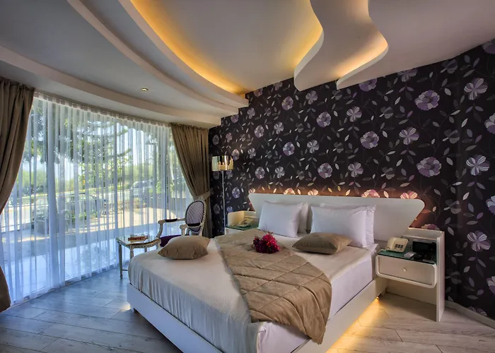 Hotel Ata Park 4*