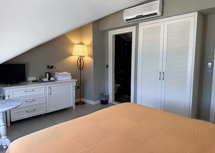 Ata Park Φετιγιέ