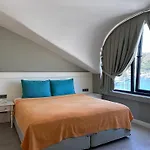 阿塔公园酒店 4*