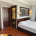 阿塔公园酒店 4* 费特希耶